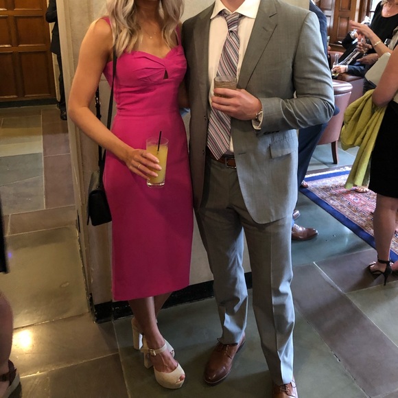 Dress the Population Dresses & Skirts - Eve Sweetheart Twist Front Sleeveless Midi